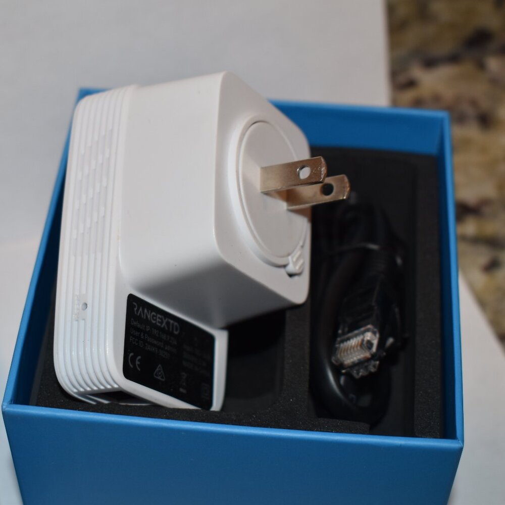 RangeXTD Wifi Range Extender - Picture 3 of 3
